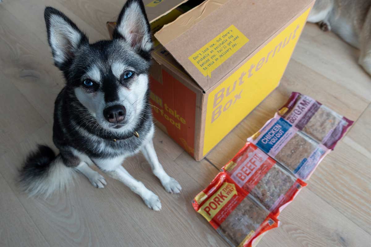 Skye with her Butternut Box delivery (Photo: lifewithkleekai.com)