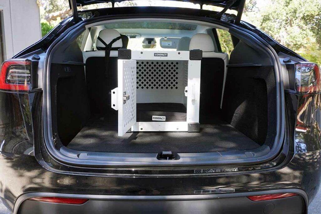 Best Dog Crates For Tesla Model Y - Tested & Reviewed