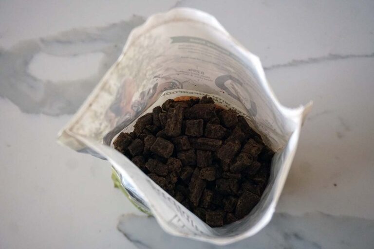 Badlands Ranch Dog Food Review Pros & Cons & Honest Verdict