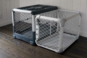 The Revol And Evolv Dog Crates (Photo: lifewithkleekai.com)