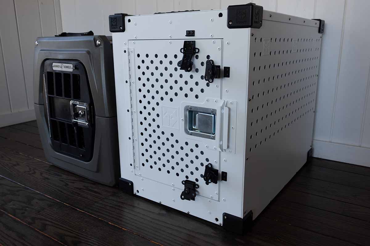 Impact High Anxiety Crate Vs Gunner G1 Kennel How They Differ?