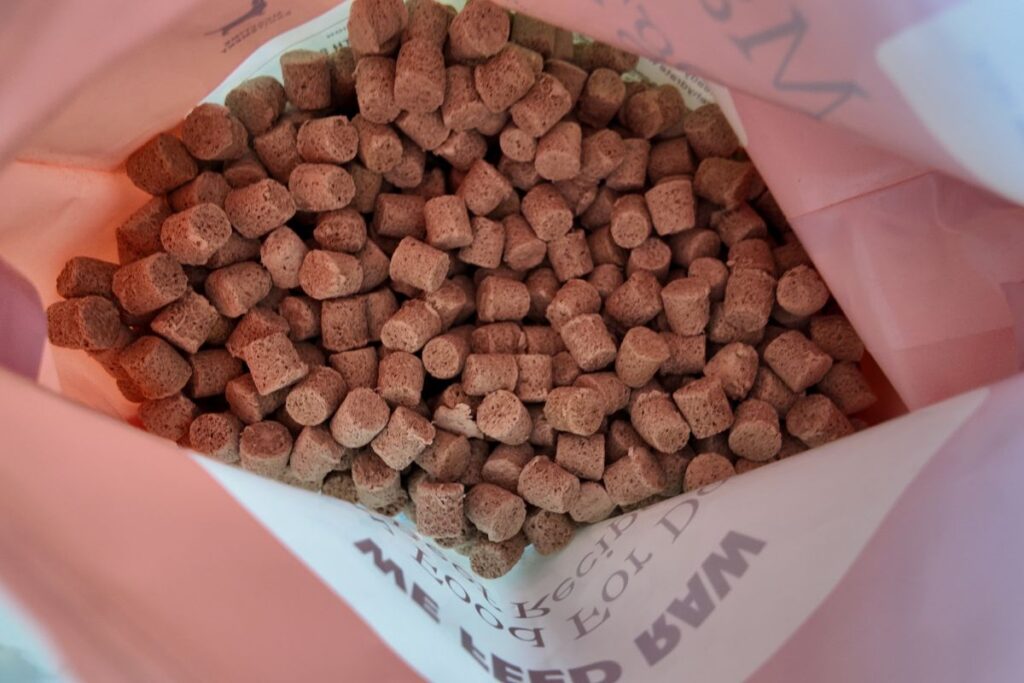 We Feed Raw freeze-dried food